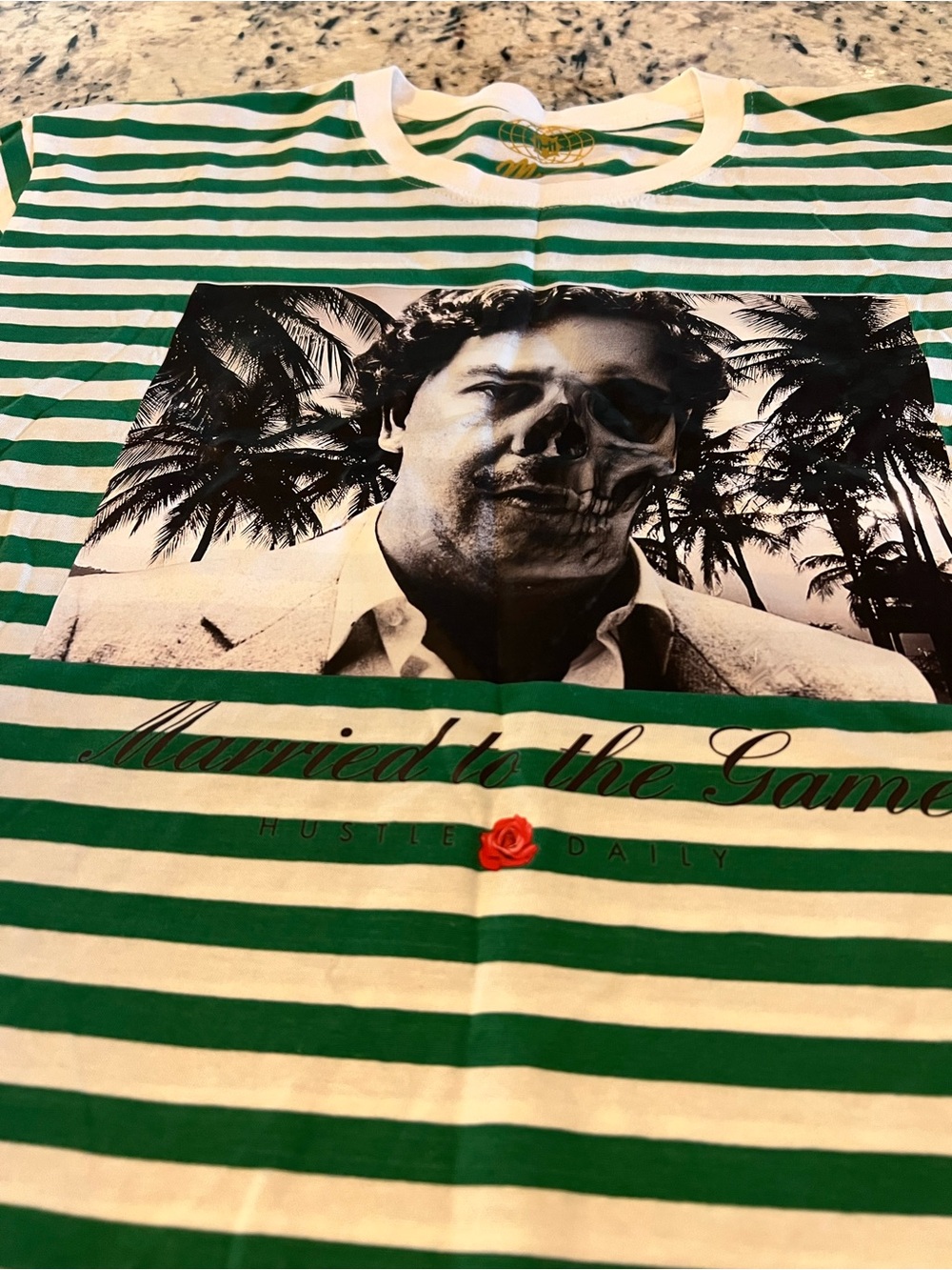 Hasta Meurte Green & White Striped Graphic Tee with Pablo Escobar “Hustle Daily - Picture 5 of 9